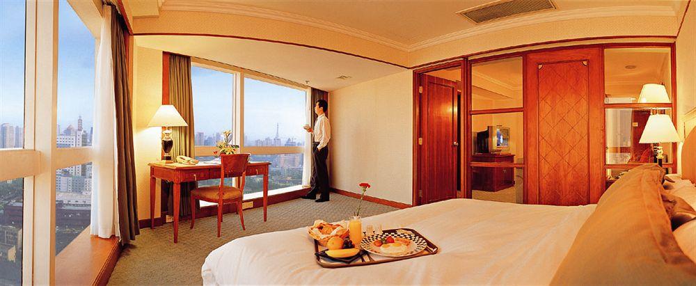 Crowne Plaza Nanjing Hotels & Suites Værelse billede