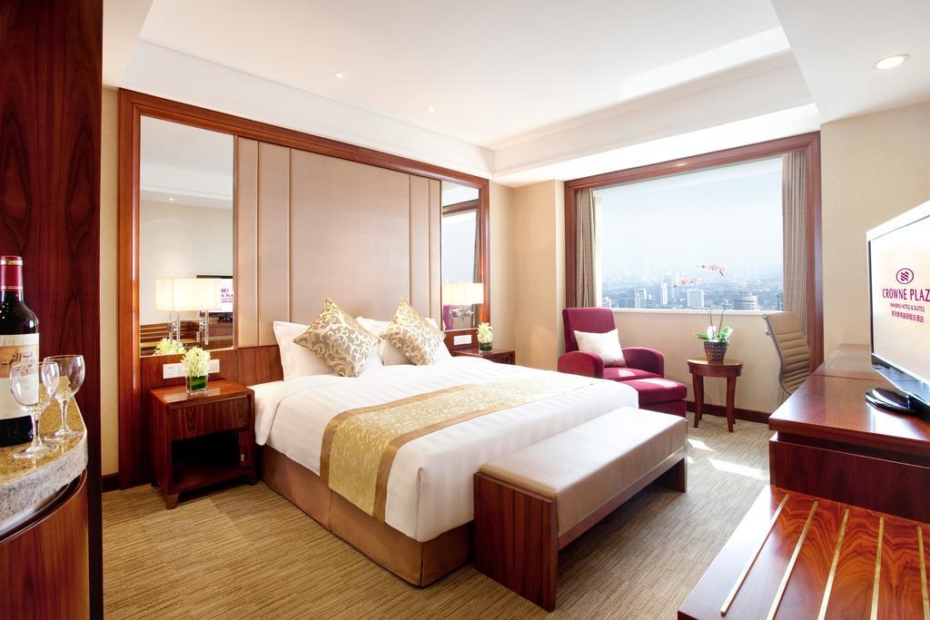Crowne Plaza Nanjing Hotels & Suites Eksteriør billede