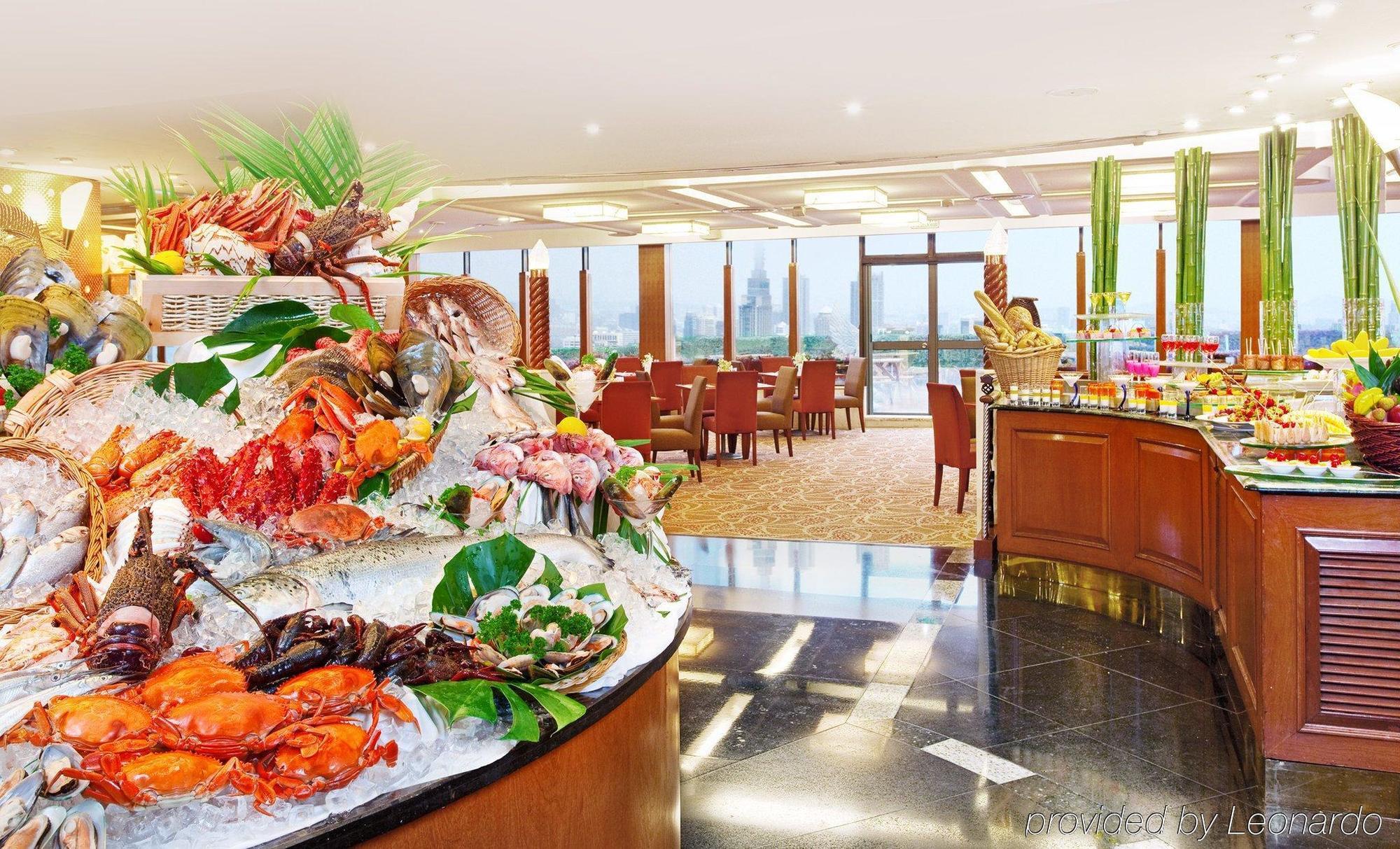 Crowne Plaza Nanjing Hotels & Suites Eksteriør billede