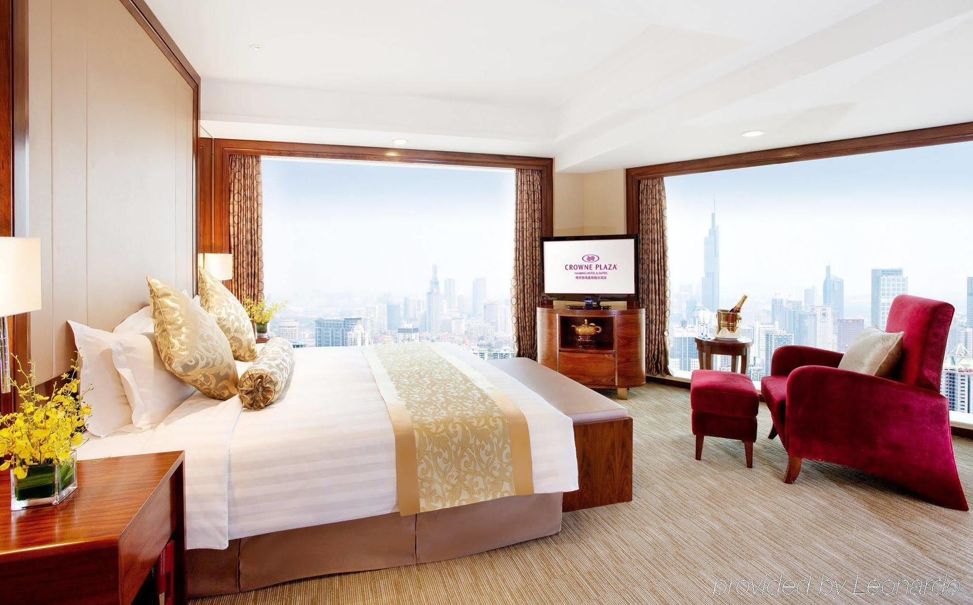 Crowne Plaza Nanjing Hotels & Suites Eksteriør billede