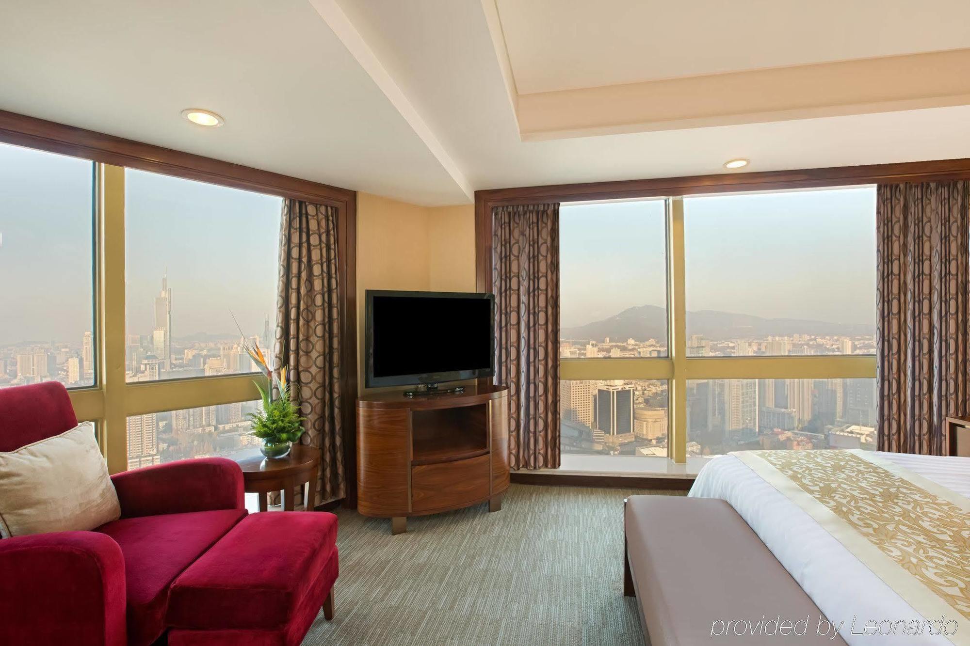 Crowne Plaza Nanjing Hotels & Suites Eksteriør billede
