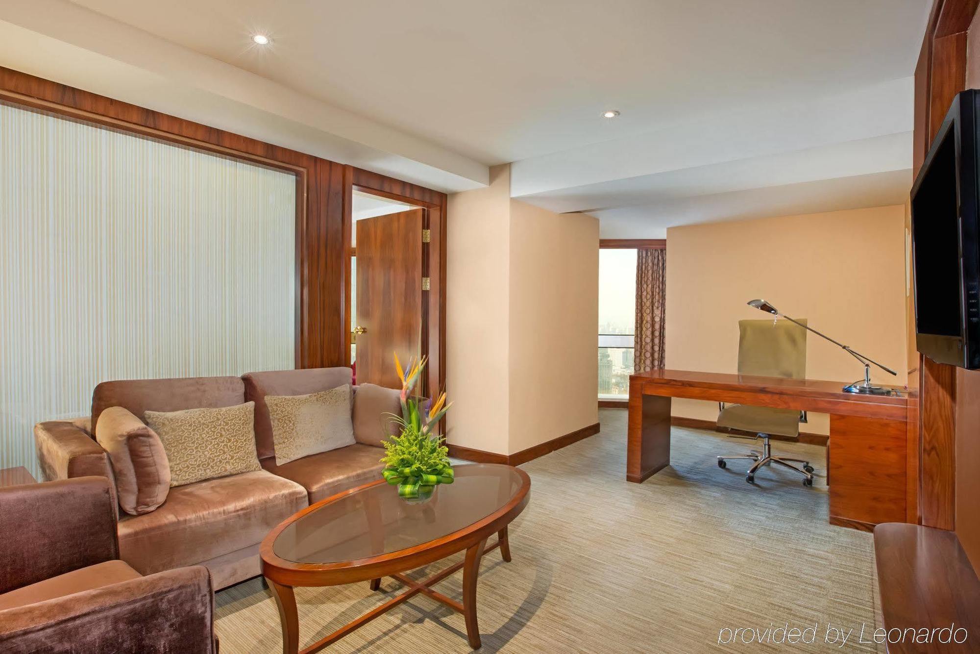 Crowne Plaza Nanjing Hotels & Suites Eksteriør billede