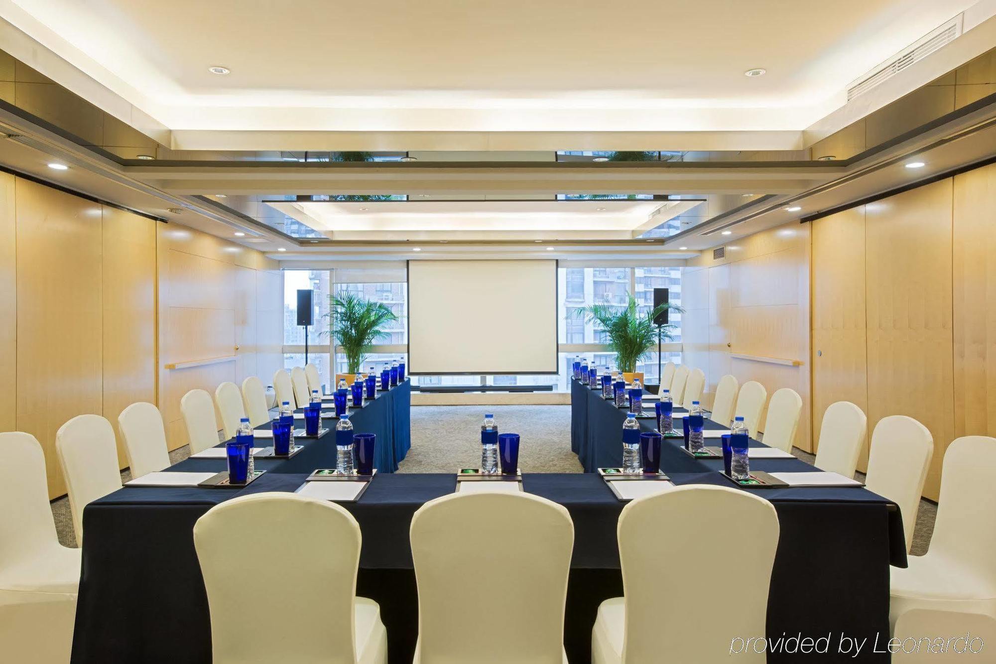 Crowne Plaza Nanjing Hotels & Suites Eksteriør billede
